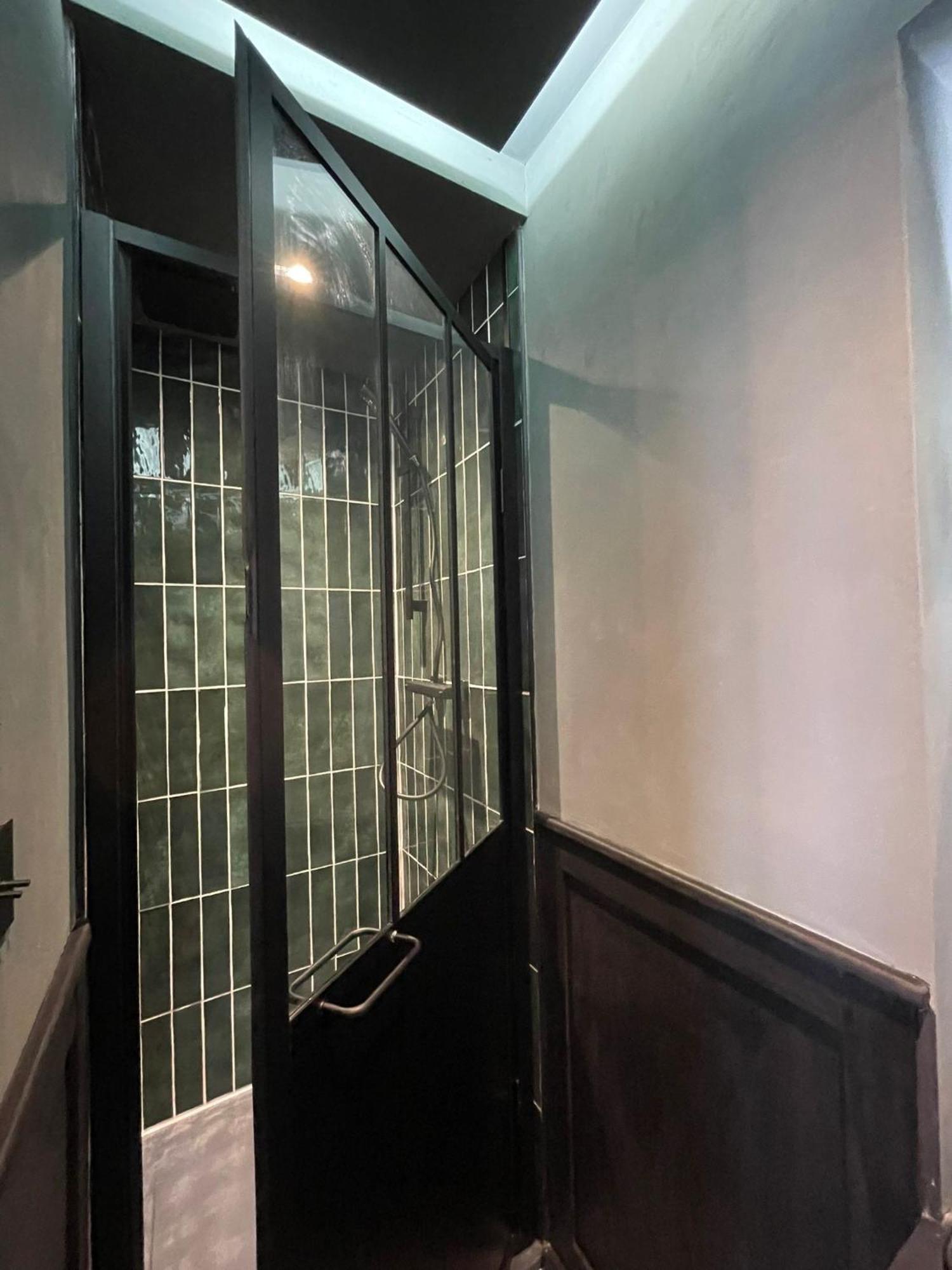 Petit Boudoir The Riverside Retreat Triac-Lautrait Exterior photo
